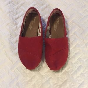 Toms canvas slip on shoes